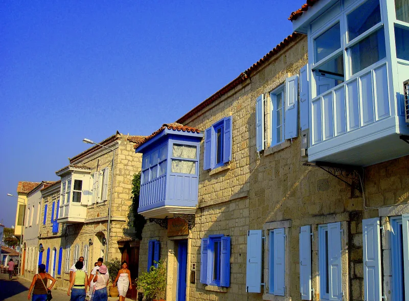 Alaçatı: callejuelas empedradas y el viento de la costa del Egeo
