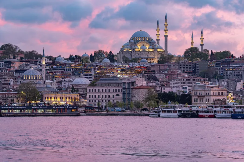 De Süleymaniye-moskee — een meesterwerk van Sinan in Istanbul