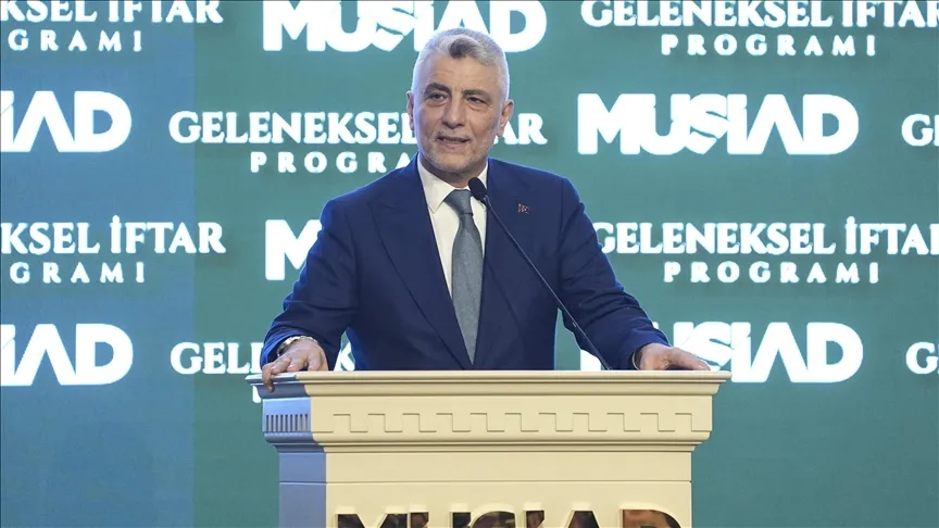 שר המסחר בולט: אנו מקיימים יחסים כלכליים עם 200 מדינות.