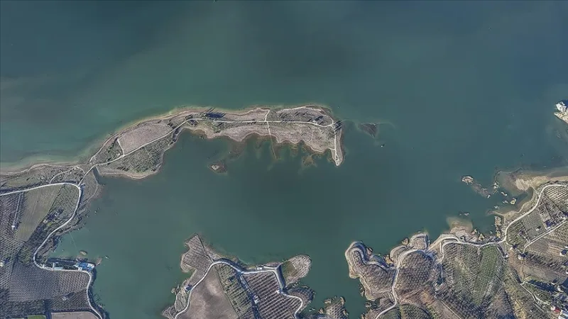 Der Karakaya-Stausee, dessen Wasserstand aufgrund der Dürre gesunken war, hat sich dank der Regenfälle wieder erholt