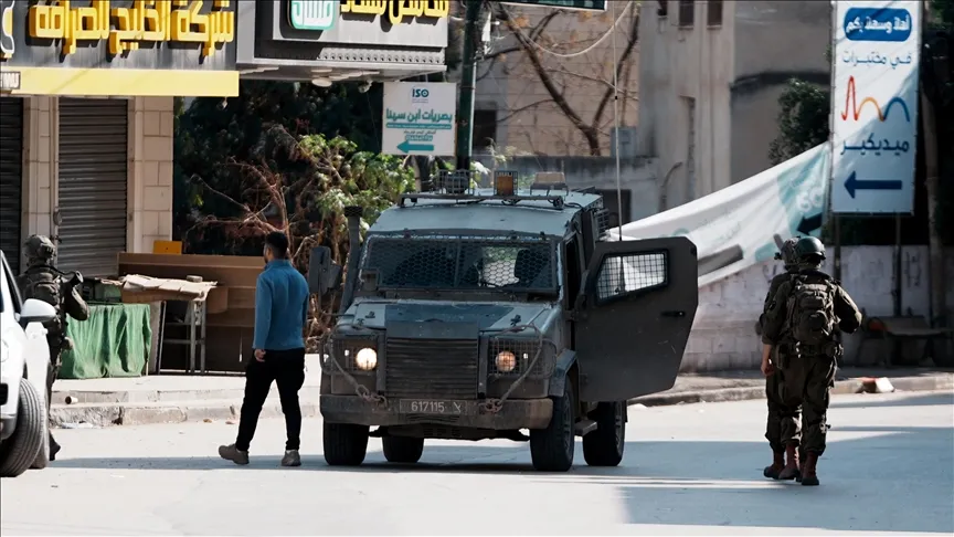 Pri útoku Izraelčanov, ktorí zabrali palestínske územia, v meste Tubas bolo zranených niekoľko Palestínčanov