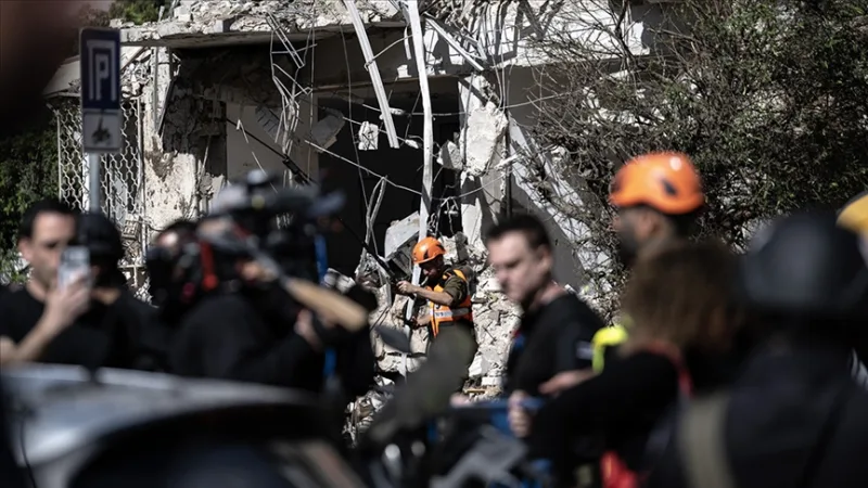 استهدفت الهجمة الصاروخية الجديدة التي شنتها إيران بعد انقطاع دام 8 ساعات المناطق الجنوبية من إسرائيل