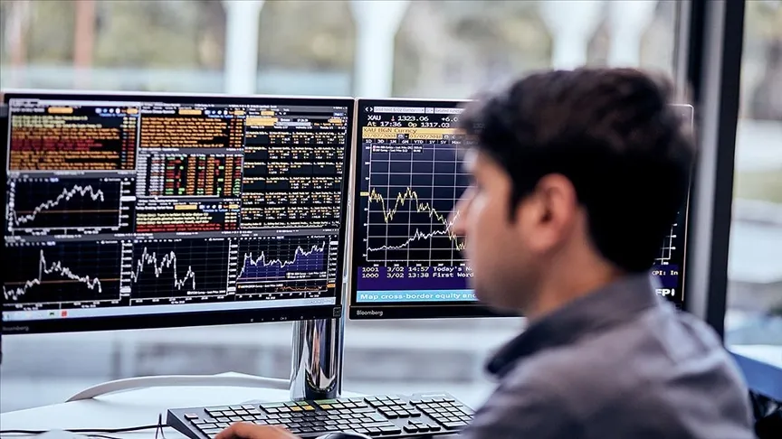 Prekių rinkose įtakos turėjo energetikos rizika ir palūkanų normų prognozės