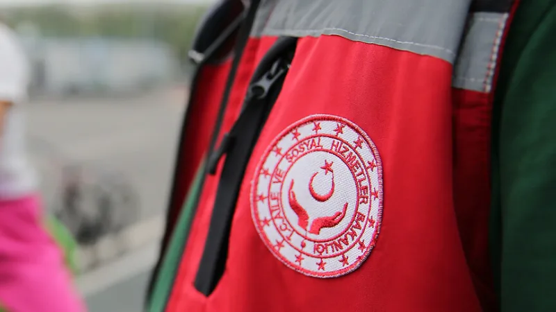 После нападения на школу в Кахраманмараше 2 700 семьям была оказана психосоциальная помощь