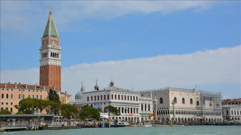 Venedik Bienali jürisi, İsrail ve Rusya'yı ödül değerlendirmesi dışında bırakacak