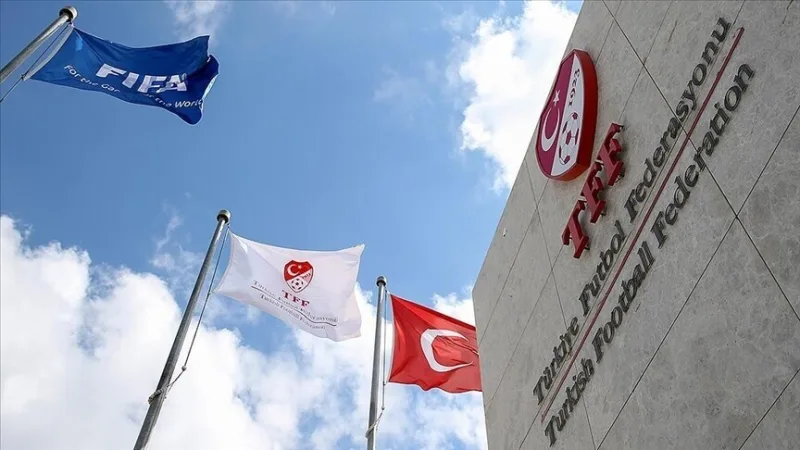 The Disciplinary Committee (PFDK) imposed a 21-day suspension on Samsunspor President Yüksel Yıldırım